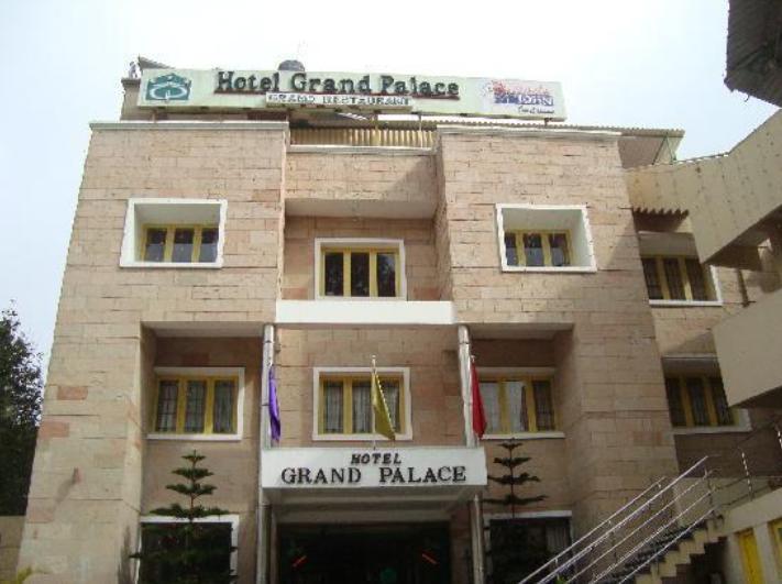 Hotel Grand Palace Kodaikanal Eksteriør billede